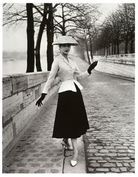 christian Dior 1947 fashion style